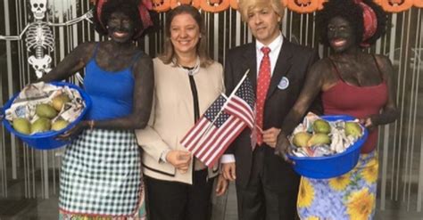 If You Choose To Wear Blackface On Halloween You Re Just Plain Racist Huffpost