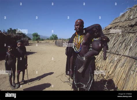 Woman And Children Of The Arbore Or Erbore Tribe Omo Valley Ethiopia
