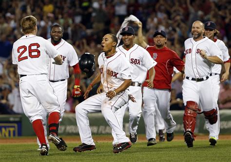 Red Sox Walk Off With 5 4 Win Over White Sox To Snap Losing Streak