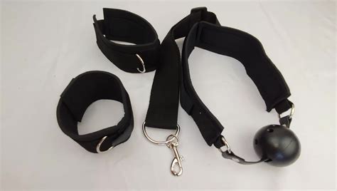 Binding Leather Bondage Hand Neck Cuff Handcuffs Backhand Mouth Gag Flirtation Sex Games Couple