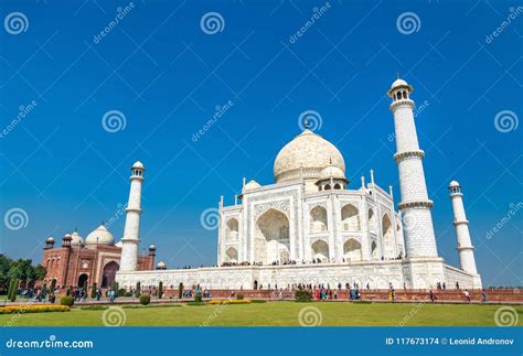 The Taj Mahal The Most Famous Monument Of India Agra Uttar Pradesh