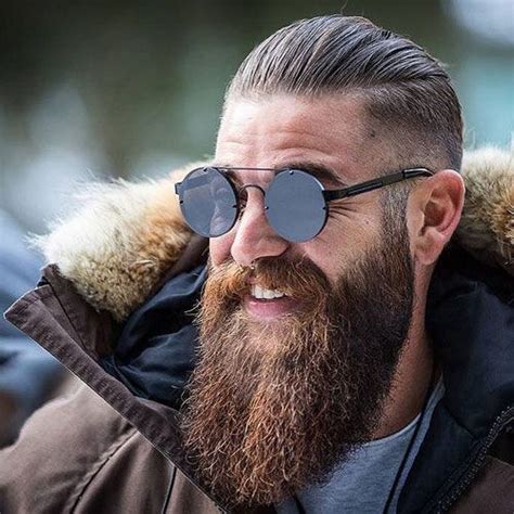 The only way to achieve debonair glory is by synchronizing the top of your head with the bottom of your chin. Top 19 Full Beard Styles (2021 Guide) | Hair and beard ...