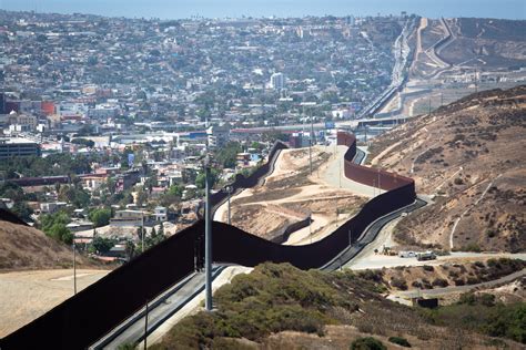 San Diego Tijuana Border Region Increasingly Deadly For Mexicans