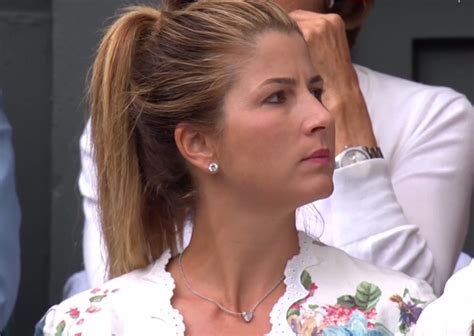 Find helpful customer reviews and review ratings for rene furterer triphasic progressive concentrated serum, hereditary & hormonal thinning hair, drug free, 0.18 oz. Mirka Federer during her husband match #R3 #wimbledon2019 ...