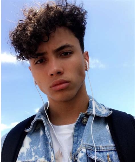 This fresh cut is suitable for. Hispanic boys hit different 😍 | Boys haircut styles, Boys ...