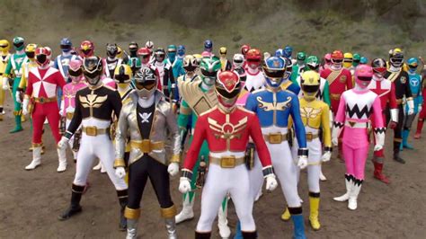 Power Rangers Megaforce Returns Too Much To Its Roots Geektyrant