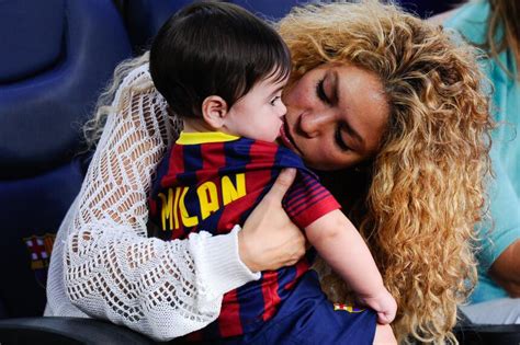 En Fotos Los Momentos En Familia De Shakira Piqué Milan Y Sasha