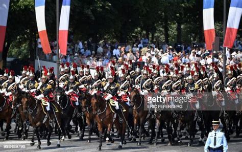Republican Guard Cavalry Photos And Premium High Res Pictures Getty