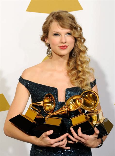 How Many Grammys Does Taylor Swift Have Popsugar Entertainment Uk