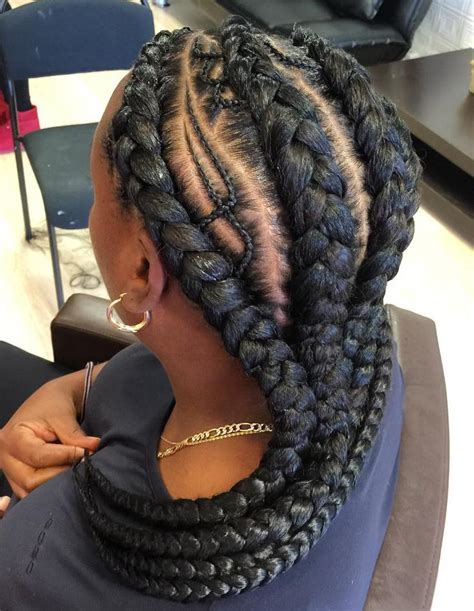 Ghana braids usually means braiding and showing clear partitions on the head. 20 Gorgeous Ghana Braids for an Intricate Hairdo in 2017