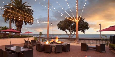 The recently renovated hotel provides an array of modern amenities, event services, and professional. Crowne Plaza Ventura Beach | Venue, Ventura | Price it out