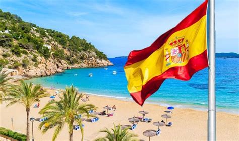 Spain Holidays Fco Travel Advice As Ibiza Hopes Britons Will Be First