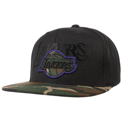 Mitchell & ness' script logo graces select items, including the satin varsity and black cap, the latter of which also boasts a bold mastermind print hidden beneath the brim. Camo Brim Lakers Pet by Mitchell & Ness - 34,95