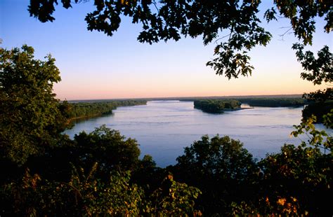 10 Breathtaking Facts About The Mississippi River