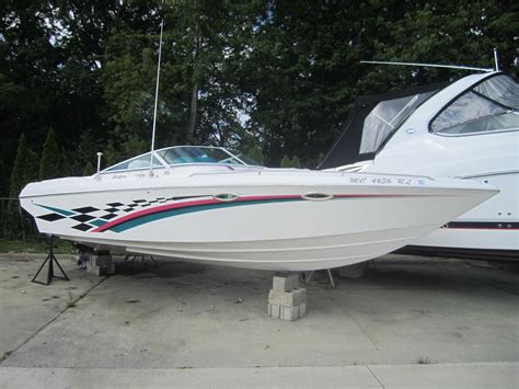 1997 Powerquest 270 Laser Power Boat For Sale