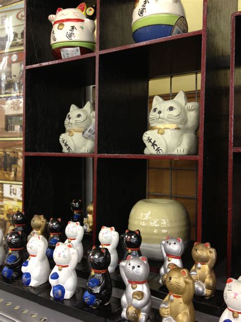 Lucky Cat Japan Lucky Cat Maneki Neko Cat Love