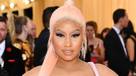 Nicki Minaj Claps Back At Fan Who Accused Her Of Not Supporting Other