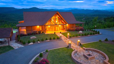 A Look Back The Pisgah Mountain Lodge At The Coves At Round Mountain