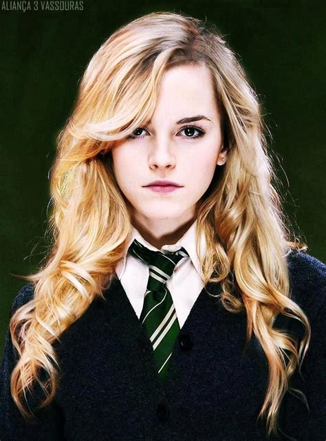 Hermione Slytherin She Looks Really Hot Like This Lol Mundo Harry