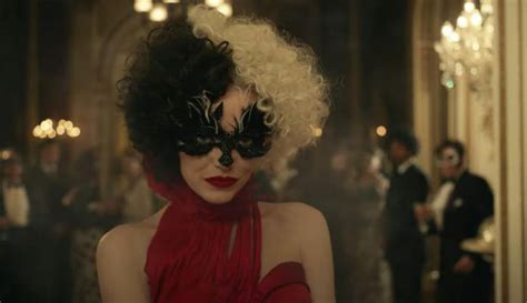 Emma Stone Transforms Into Cruella De Vil In First ‘cruella Trailer