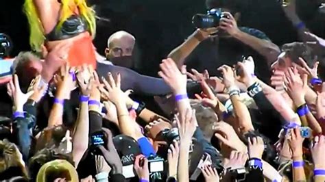 Lady Gaga Crowd Surfing At Monster Ball Tour In Toronto Youtube