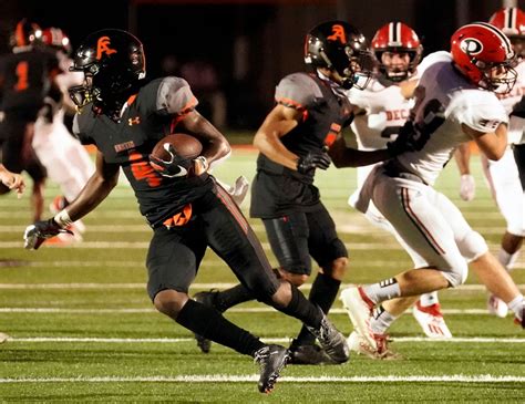 Austin Crushes Decatur 67 3 In River City Rivalry