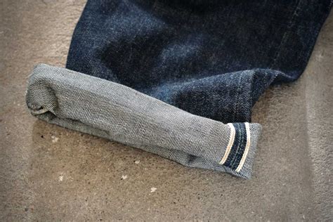 How To Cuff Jeans 8 Common Ways Denim FAQ By Denimhunters