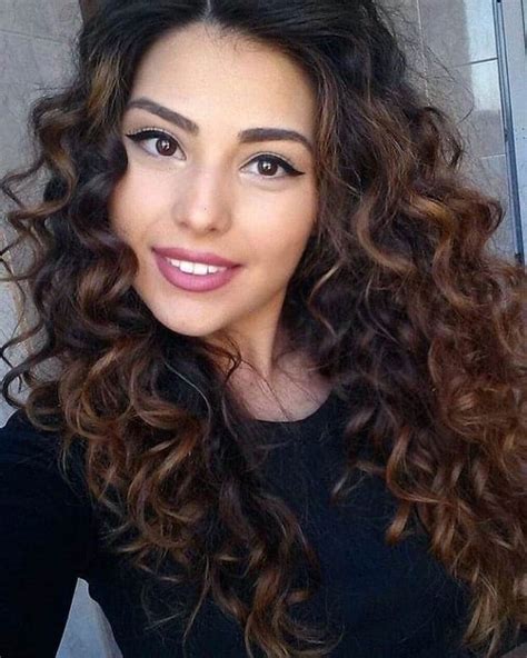 How To Diy Balayage On Curly Hair 20 Examples
