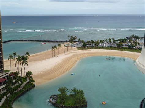 Tug Hilton Grand Vacations Club At The Hilton Hawaiian