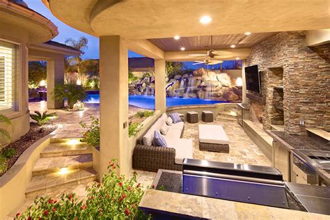 Luxury kitchens modern and traditional (153 photos). Outdoor Kitchens & BBQ - Photo Gallery | Patio, Outdoor, Pool remodel