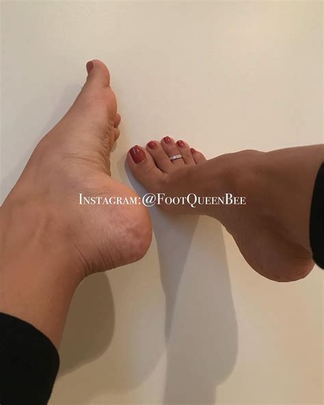 FootQueen Footqueenbee Instagram Photos And Videos Sexy Toes Sexy Feet Beautiful Feet