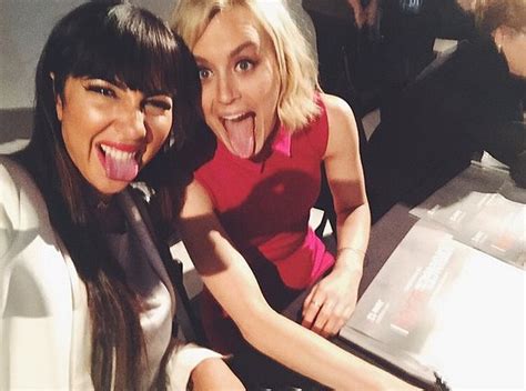 Jackie And Taylor Stuck Their Tongues Out For A Cute Selfie 24