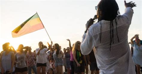 la paradisiaca playa de san pancho tendrá festival internacional de reggae