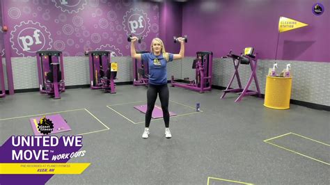 Join This Upper Body Workout With Pf Trainer Kelly Youtube