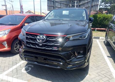 2021 Toyota Fortuner Facelift 200ps500nm Drive Review Video