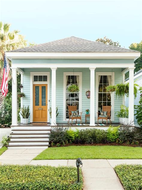 Copy The Curb Appeal Mobile Alabama Hgtv In 2020 Curb Appeal