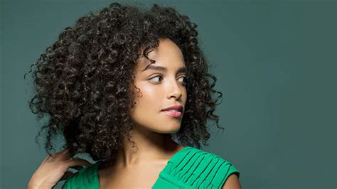 A Definitive Guide To Detangling Curly Hair Health