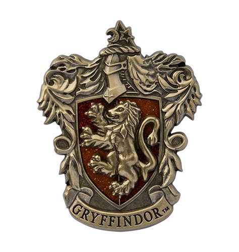 Harry Potter🎅christmas Shop Warner Bros Gryffindor Crest Pin And Fashion