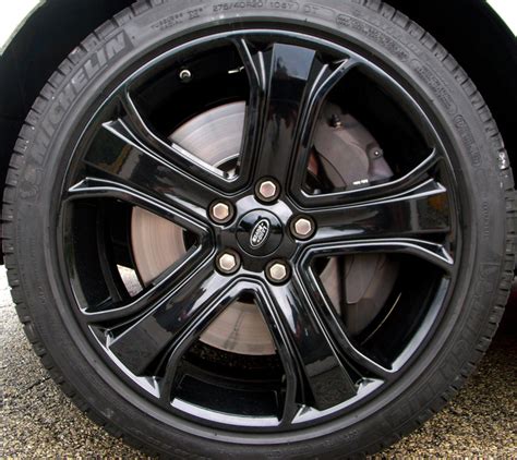The powder coat paint is very durable, but fairly thick, having rims perfectly centered inside. Wheel Recoloring | Alloy Wheel Repair | Chrome Wheel ...