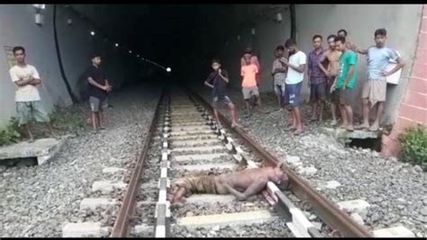 dead body left at railway track after murder incident in belonia tripuratimes