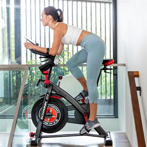 Schwinn Ic4 Indoor Cycling Bike Magnetic Spin Exercise Bike At