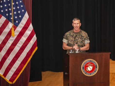 Cmc Berger Wants To Retool Kit For Leaner Lethal Marine Corps Usni News