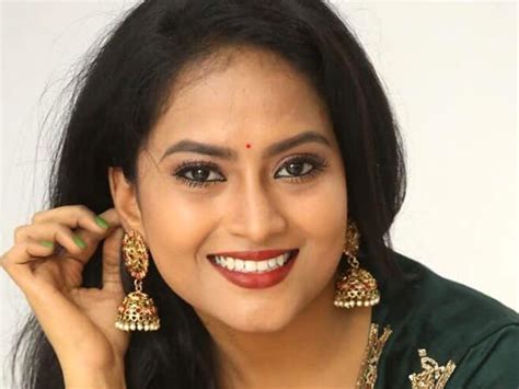 Telugu Tv Serial Actress Sravani Hot Photos Thatpole