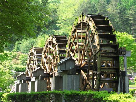 Water Wheel In Yamanashi Ken Prefecture Japan Old Water Mills