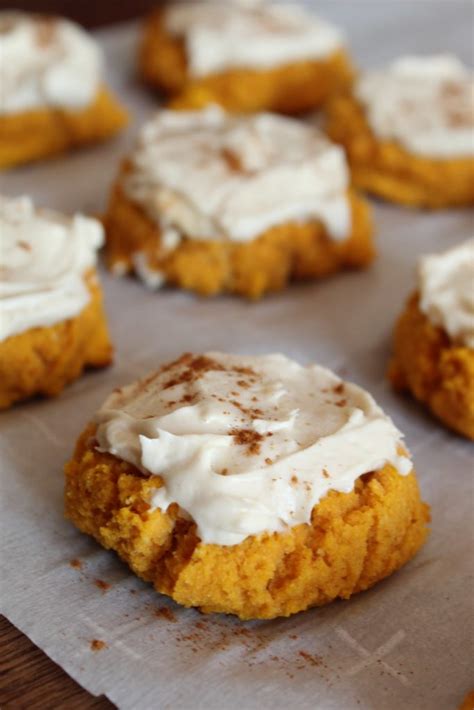 Storing pumpkin cream cheese bread. Keto Pumpkin Cookies with Maple Cream Cheese Frosting ...
