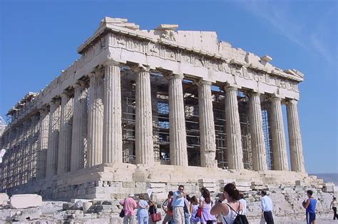 Kejayaan Peradaban Yunani Kuno Tergambarkan Melalui Kuil Parthenon