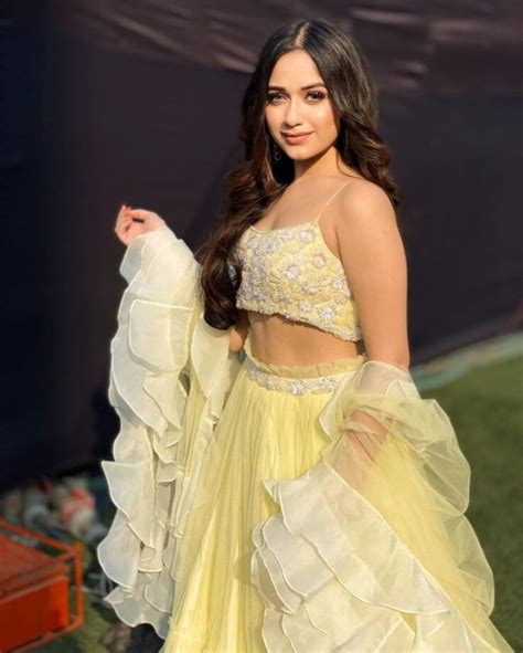 Jannat Zubair Has The Hottest Looks In Yellow And These Pictures Will