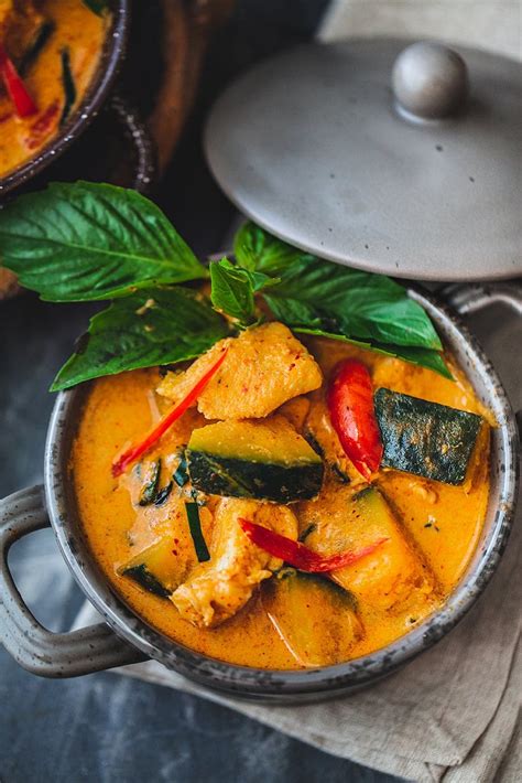Red Thai Curry With Chicken And Kabocha Squash Simply Suwanee