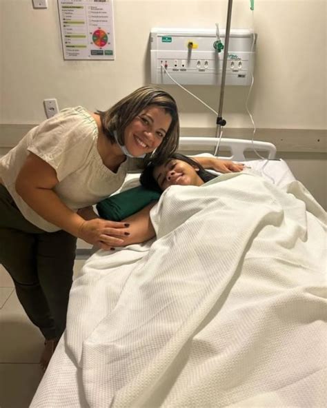 Ary Mirelle se declara para João Gomes após de cirurgia de emergência