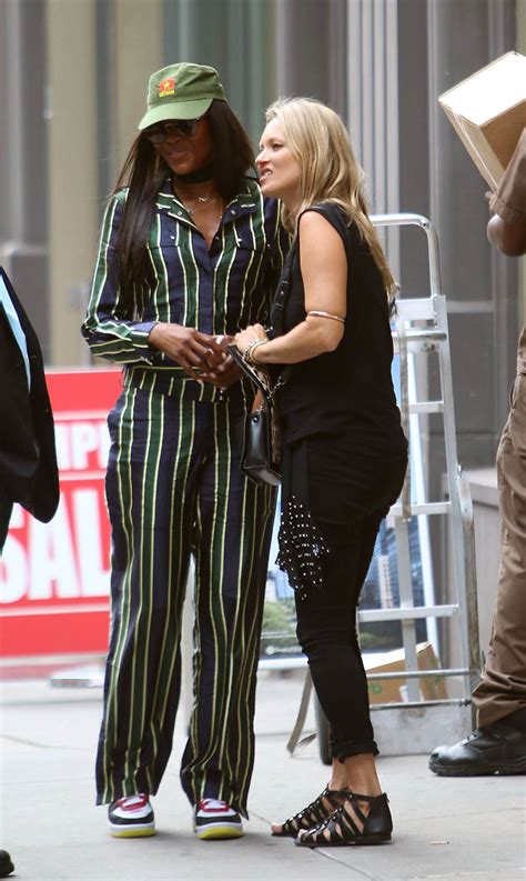 Kate Moss And Naomi Campbell Take In A Smoke In New York
